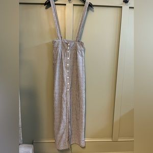 Molly green suspender dress.